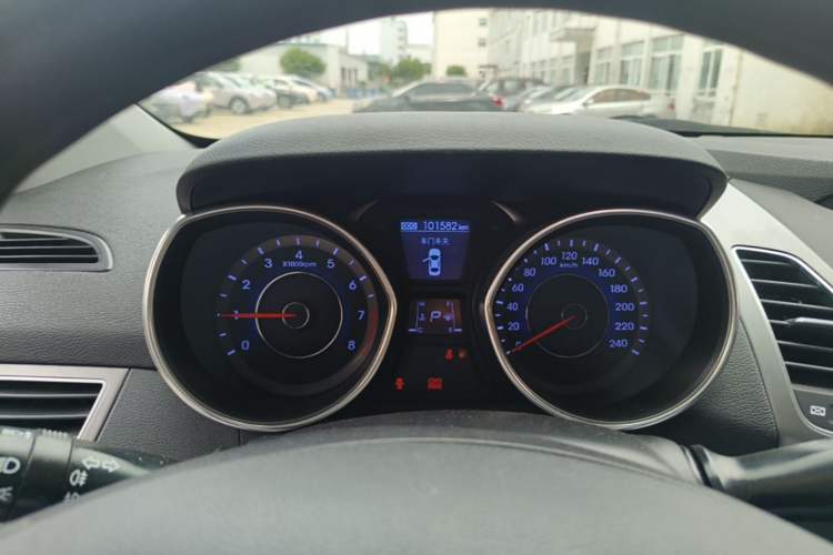 Used Hyundai Elantra (5th Generation / Langdong) 2015 1.6L Automatic Leading Model Instrument Cluster