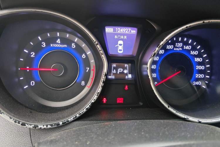 Used Hyundai Elantra (5th Generation / Langdong) 2015 1.6L Automatic Luxury Model Instrument Cluster