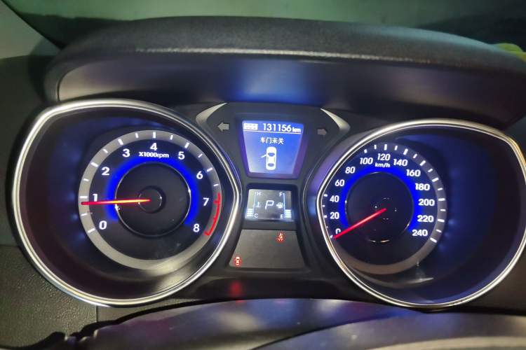 Used Hyundai Elantra (5th Generation / Langdong) 2015 1.6L Automatic Leading Model Instrument Cluster
