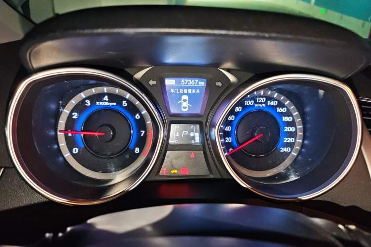 Used Hyundai Elantra (5th Generation / Langdong) 2015 1.6L Automatic Leading Model Instrument Cluster