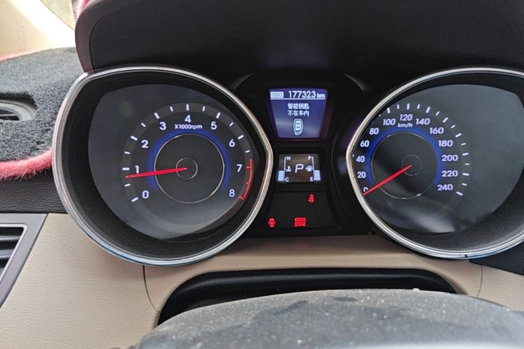 Used Hyundai Elantra (5th Generation / Langdong) 2015 1.6L Automatic Leading Model Instrument Cluster