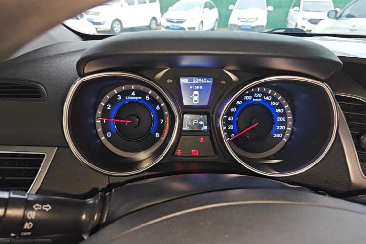 Used Hyundai Elantra (5th Generation / Langdong) 2015 1.6L Automatic Leading Model Instrument Cluster