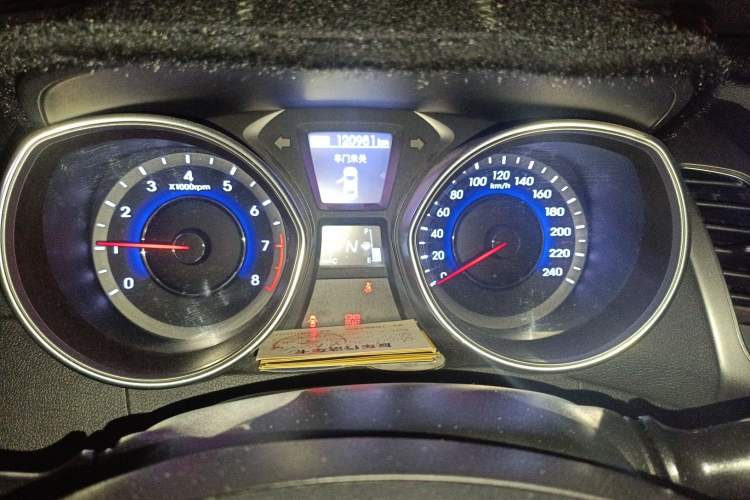 Used Hyundai Elantra (5th Generation / Langdong) 2015 1.6L Automatic Leading Model Instrument Cluster