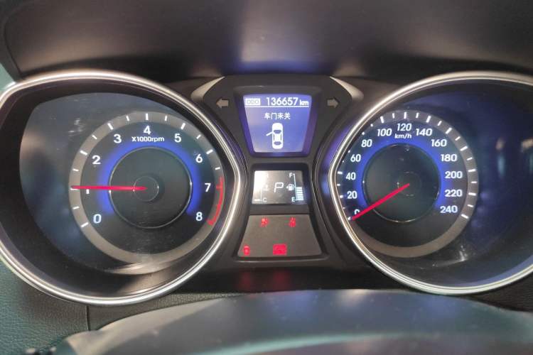 Used Hyundai Elantra (5th Generation / Langdong) 2015 1.6L Automatic Leading Model Instrument Cluster
