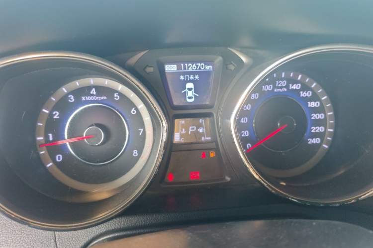 Used Hyundai Elantra (5th Generation / Langdong) 2015 1.6L Automatic Leading Model Instrument Cluster