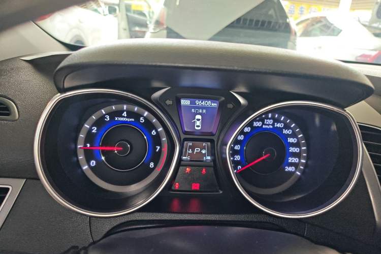Used Hyundai Elantra (5th Generation / Langdong) 2015 1.6L Automatic Leading Model Instrument Cluster