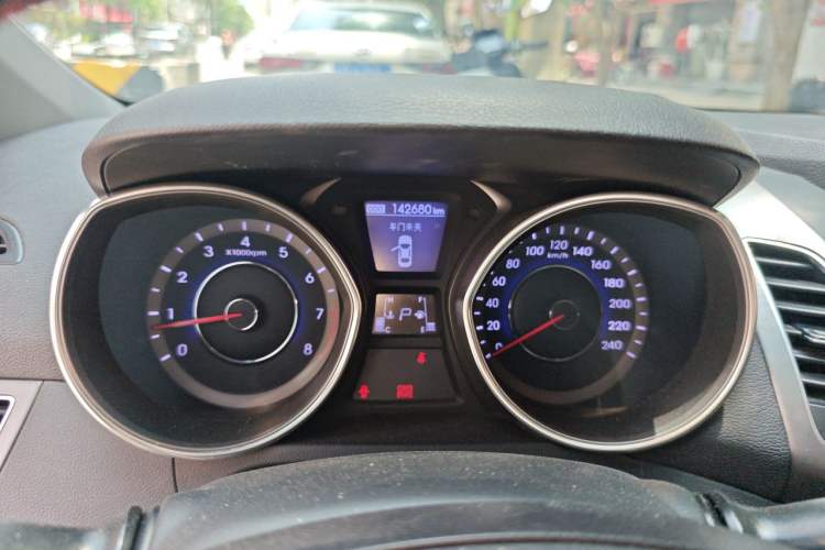 Used Hyundai Elantra (5th Generation / Langdong) 2015 1.6L Automatic Leading Model Instrument Cluster