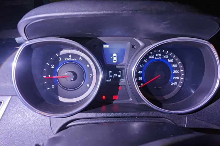 Used Hyundai Elantra (5th Generation / Langdong) 2015 1.6L Automatic Leading Model Instrument Cluster