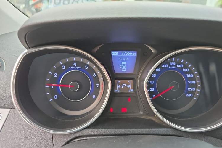 Used Hyundai Elantra (5th Generation / Langdong) 2015 1.6L Automatic Leading Model Instrument Cluster