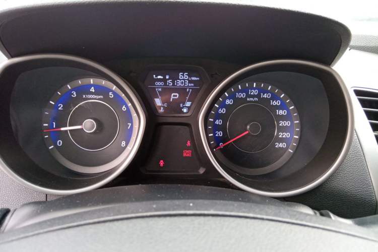 Used Hyundai Elantra (5th Generation / Langdong) 2015 1.6L Automatic Fashion Model Instrument Cluster
