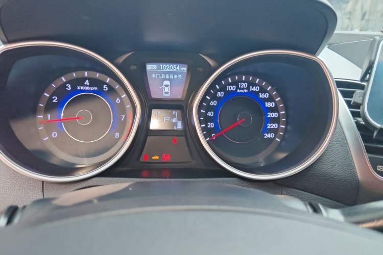 Used Hyundai Elantra (5th Generation / Langdong) 2015 1.6L Automatic Luxury Model Instrument Cluster