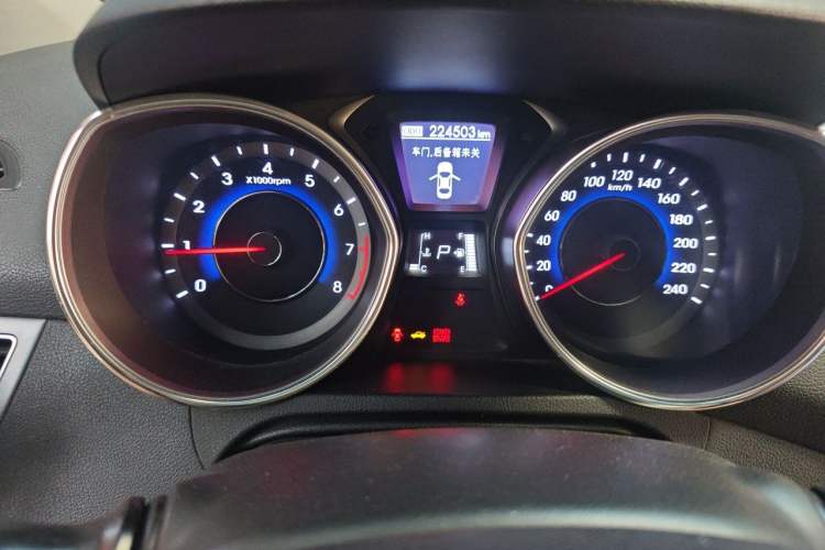 Used Hyundai Elantra (5th Generation / Langdong) 2015 1.6L Automatic Leading Model Instrument Cluster