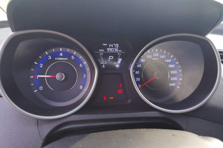 Used Hyundai Elantra (5th Generation / Langdong) 2015 1.6L Automatic Fashion Model Instrument Cluster