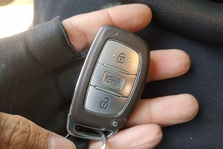 Used Hyundai Elantra (5th Generation / Langdong) 2015 1.6L Automatic Leading Model Interior 1