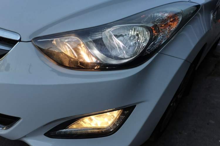 Used Hyundai Elantra (5th Generation / Langdong) 2015 1.6L Automatic Leading Model Left Front Headlight