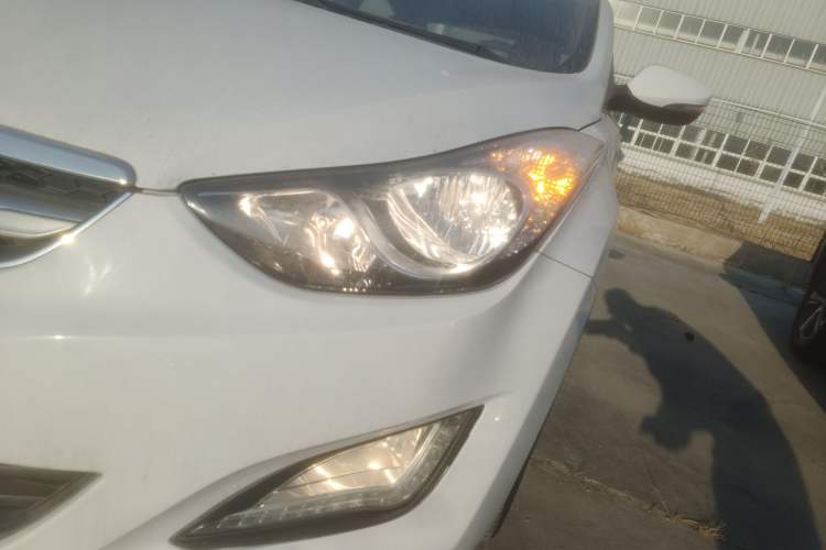 Used Hyundai Elantra (5th Generation / Langdong) 2015 1.6L Automatic Leading Model Left Front Headlight
