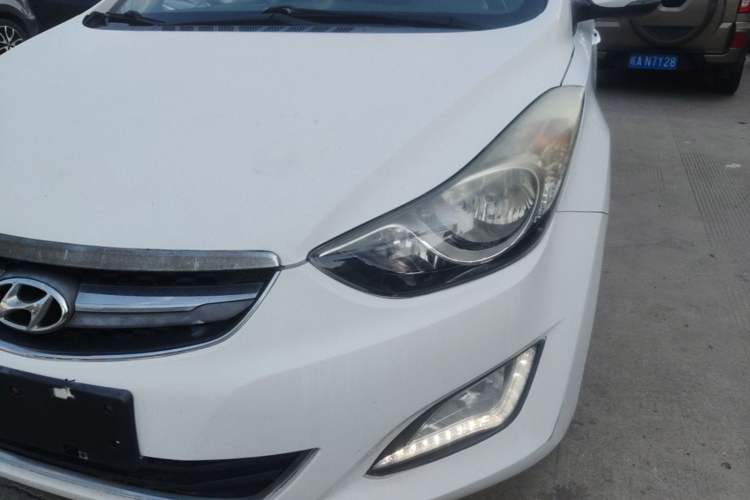 Used Hyundai Elantra (5th Generation / Langdong) 2015 1.6L Manual Leading Model Left Front Headlight