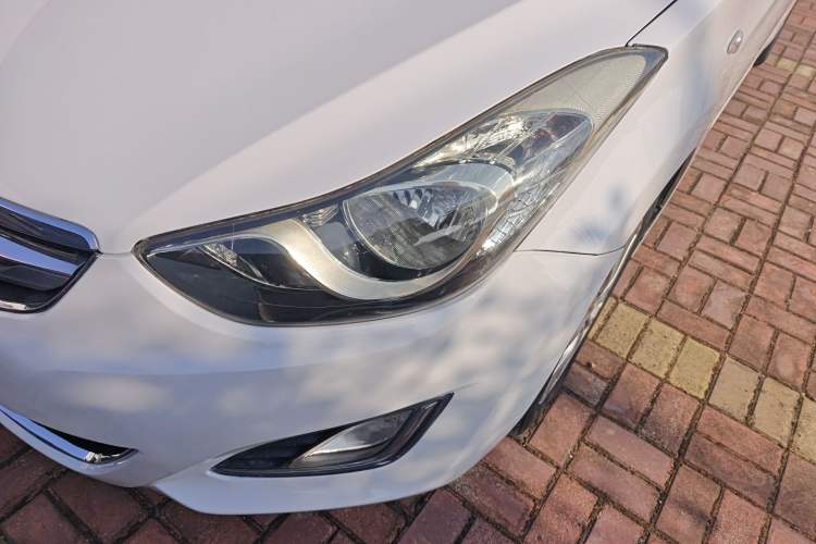 Used Hyundai Elantra (5th Generation / Langdong) 2015 1.6L Automatic Fashion Model Left Front Headlight