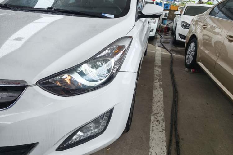 Used Hyundai Elantra (5th Generation / Langdong) 2015 1.6L Automatic Leading Model Left Front Headlight