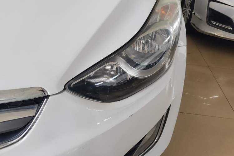 Used Hyundai Elantra (5th Generation / Langdong) 2015 1.6L Automatic Fashion Model Left Front Headlight