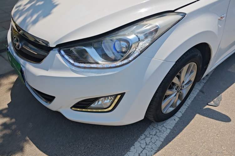 Used Hyundai Elantra (5th Generation / Langdong) 2015 1.6L Automatic Fashion Model Left Front Headlight