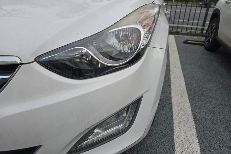 Used Hyundai Elantra (5th Generation / Langdong) 2015 1.6L Automatic Leading Model Left Front Headlight