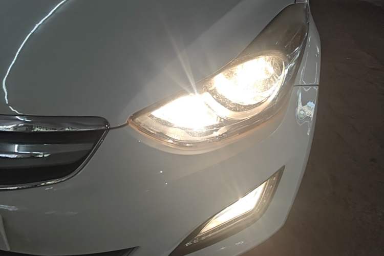 Used Hyundai Elantra (5th Generation / Langdong) 2015 1.6L Automatic Leading Model Left Front Headlight