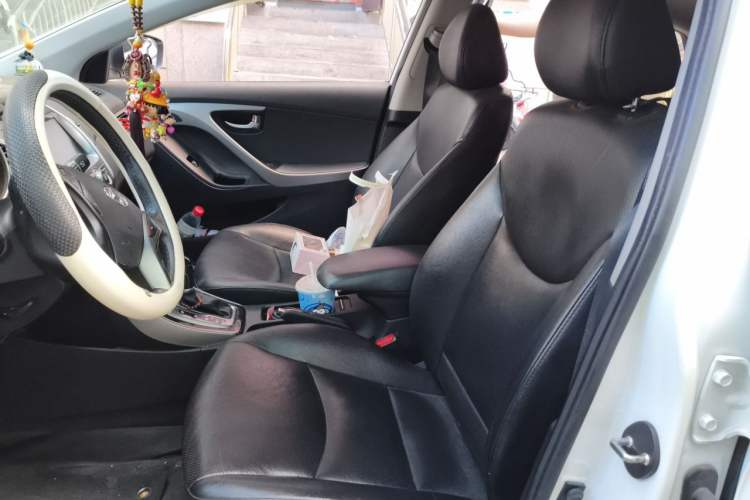 Used Hyundai Elantra (5th Generation / Langdong) 2015 1.6L Automatic Luxury Model Left Front Seat
