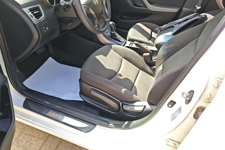 Used Hyundai Elantra (5th Generation / Langdong) 2015 1.6L Automatic Leading Model Left Front Seat