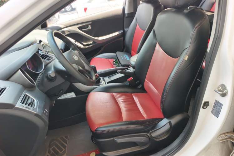 Used Hyundai Elantra (5th Generation / Langdong) 2015 1.6L Manual Leading Model Left Front Seat