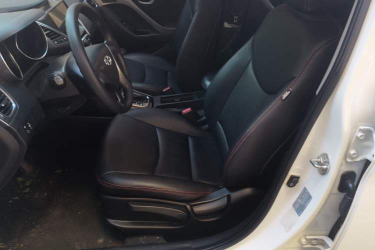 Used Hyundai Elantra (5th Generation / Langdong) 2015 1.6L Automatic Leading Model Left Front Seat