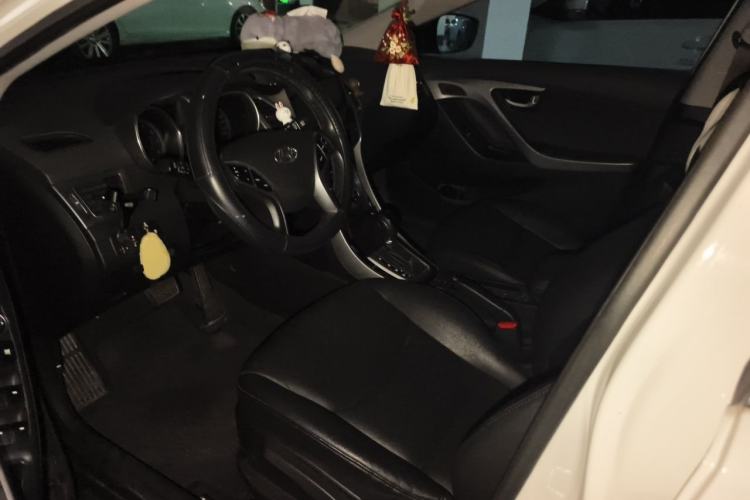 Used Hyundai Elantra (5th Generation / Langdong) 2015 1.6L Automatic Luxury Model Left Front Seat