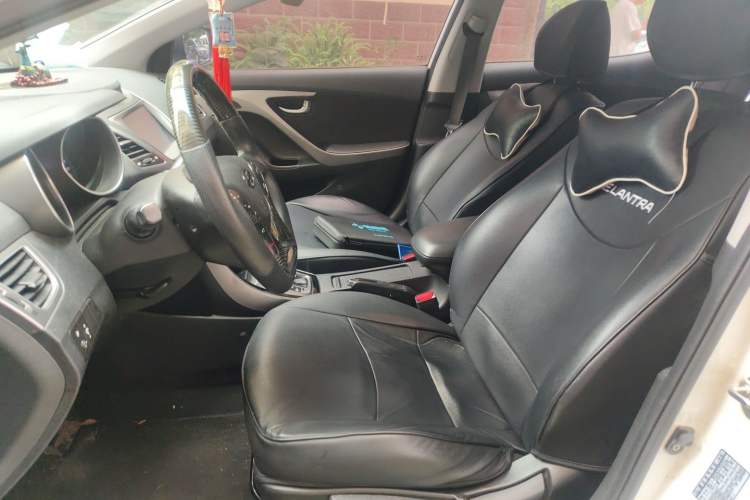 Used Hyundai Elantra (5th Generation / Langdong) 2015 1.6L Automatic Fashion Model Left Front Seat