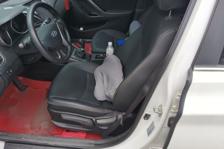 Used Hyundai Elantra (5th Generation / Langdong) 2015 1.6L Manual Leading Model Left Front Seat