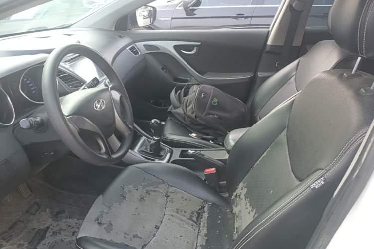 Used Hyundai Elantra (5th Generation / Langdong) 2015 1.6L Manual Leading Model Left Front Seat