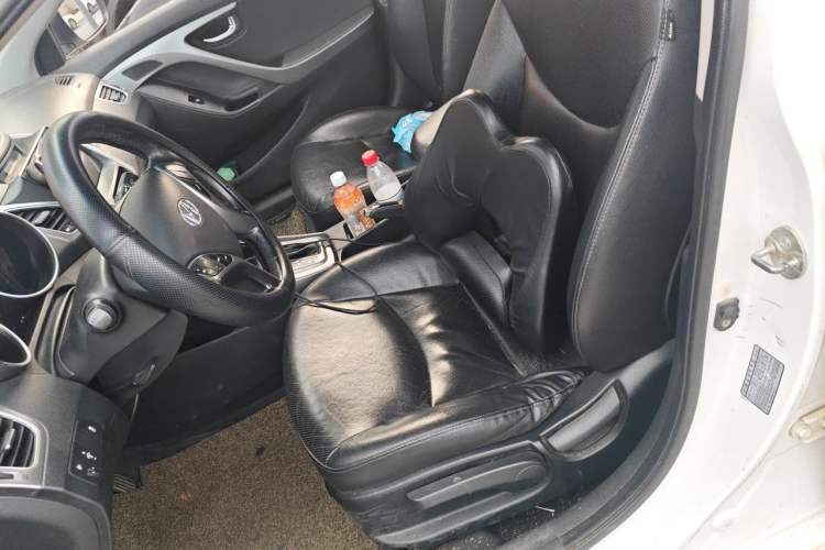 Used Hyundai Elantra (5th Generation / Langdong) 2015 1.6L Automatic Luxury Model Left Front Seat