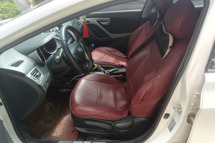 Used Hyundai Elantra (5th Generation / Langdong) 2015 1.6L Automatic Leading Model Left Front Seat