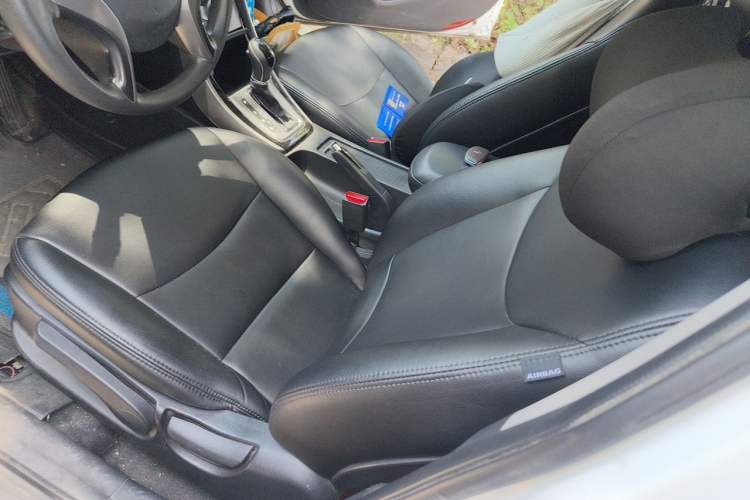 Used Hyundai Elantra (5th Generation / Langdong) 2015 1.6L Automatic Leading Model Left Front Seat