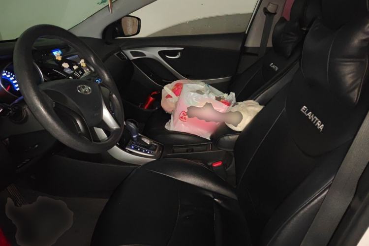Used Hyundai Elantra (5th Generation / Langdong) 2015 1.6L Automatic Leading Model Left Front Seat