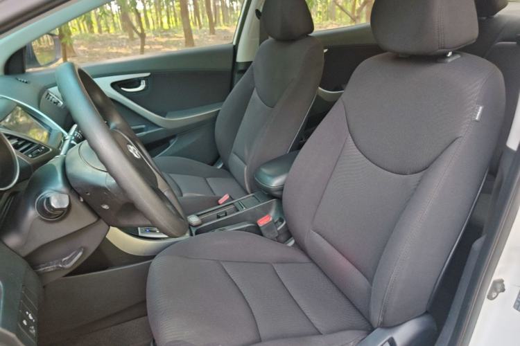 Used Hyundai Elantra (5th Generation / Langdong) 2015 1.6L Automatic Leading Model Left Front Seat
