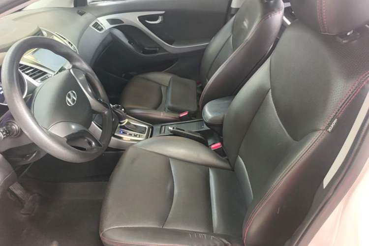 Used Hyundai Elantra (5th Generation / Langdong) 2015 1.6L Automatic Leading Model Left Front Seat
