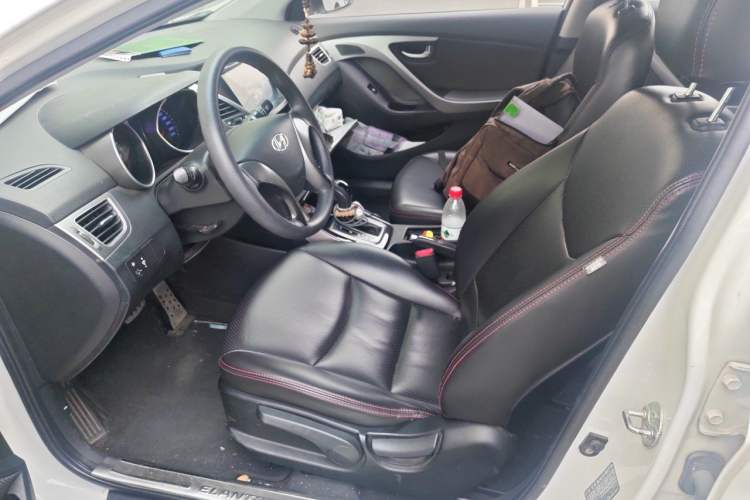 Used Hyundai Elantra (5th Generation / Langdong) 2015 1.6L Automatic Leading Model Left Front Seat