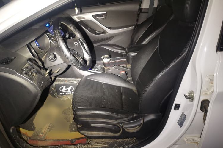 Used Hyundai Elantra (5th Generation / Langdong) 2015 1.6L Automatic Fashion Model Left Front Seat