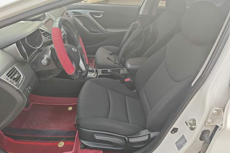 Used Hyundai Elantra (5th Generation / Langdong) 2015 1.6L Automatic Leading Model Left Front Seat