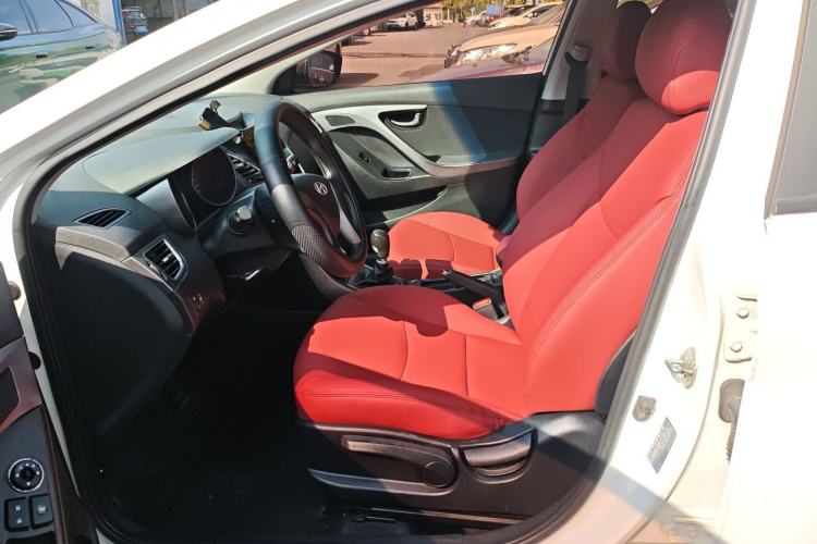 Used Hyundai Elantra (5th Generation / Langdong) 2015 1.6L Manual Fashion Edition Left Front Seat
