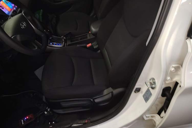 Used Hyundai Elantra (5th Generation / Langdong) 2015 1.6L Automatic Leading Model Left Front Seat