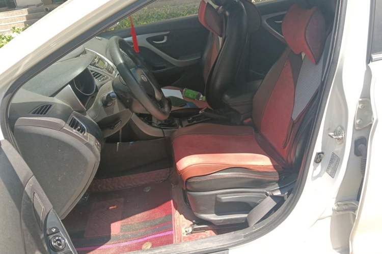 Used Hyundai Elantra (5th Generation / Langdong) 2015 1.6L Manual Leading Model Left Front Seat