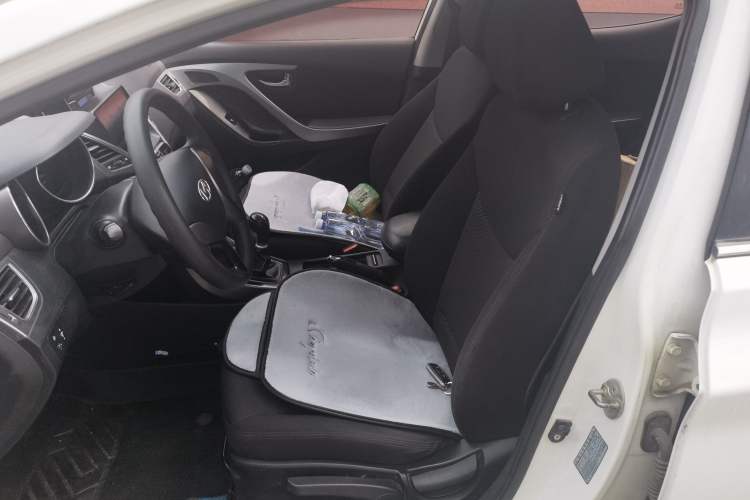 Used Hyundai Elantra (5th Generation / Langdong) 2015 1.6L Manual Leading Model Left Front Seat
