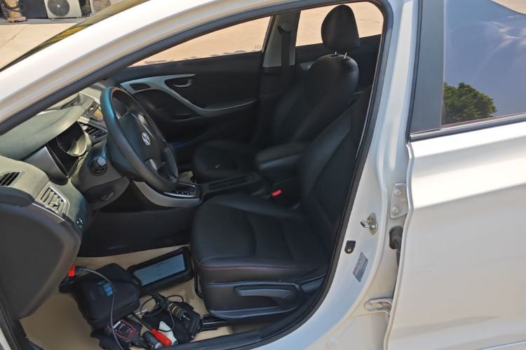 Used Hyundai Elantra (5th Generation / Langdong) 2015 1.6L Automatic Fashion Model Left Front Seat