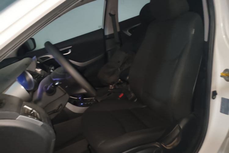 Used Hyundai Elantra (5th Generation / Langdong) 2015 1.6L Automatic Leading Model Left Front Seat